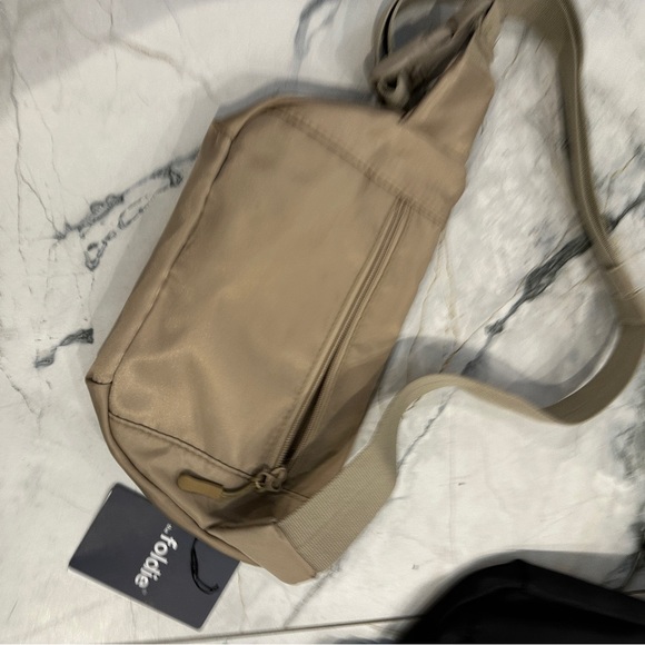 The Foldie Black Nylon Belt Bag Crossbody Fanny Pack Adjustable Travel Everyday - Picture 3 of 8